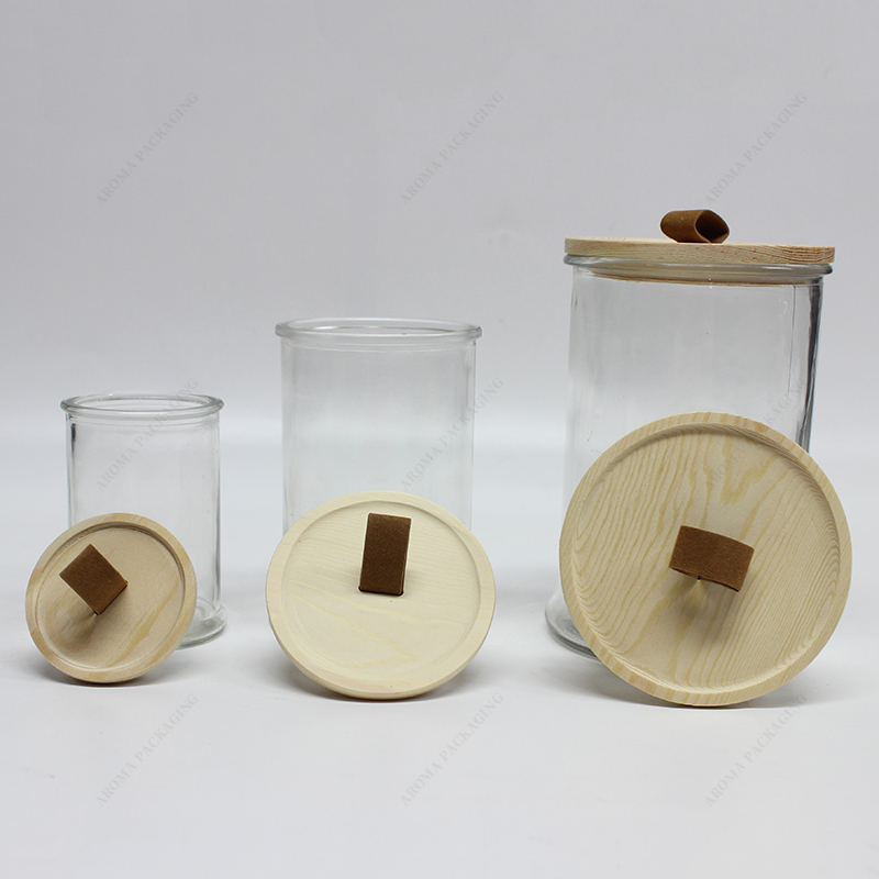 Wood lid for candle jar